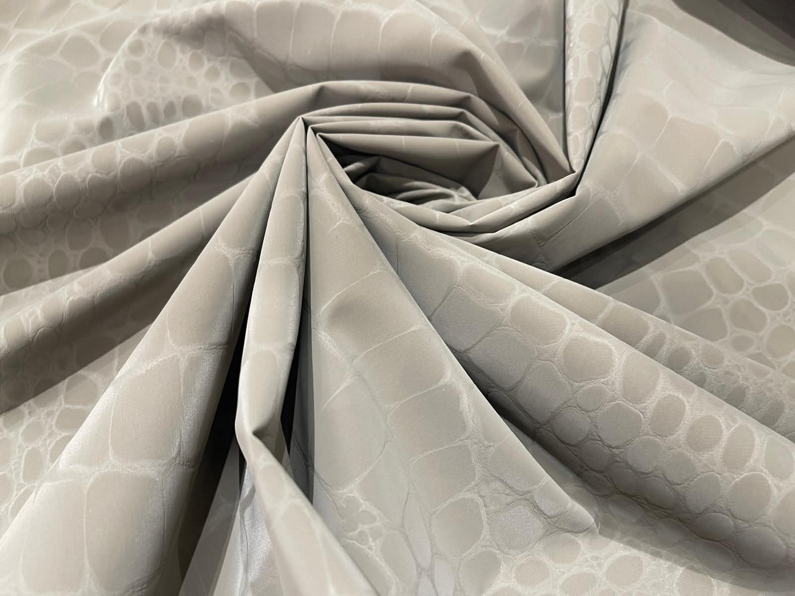 Material impermeabil tip piele ecologica KP016