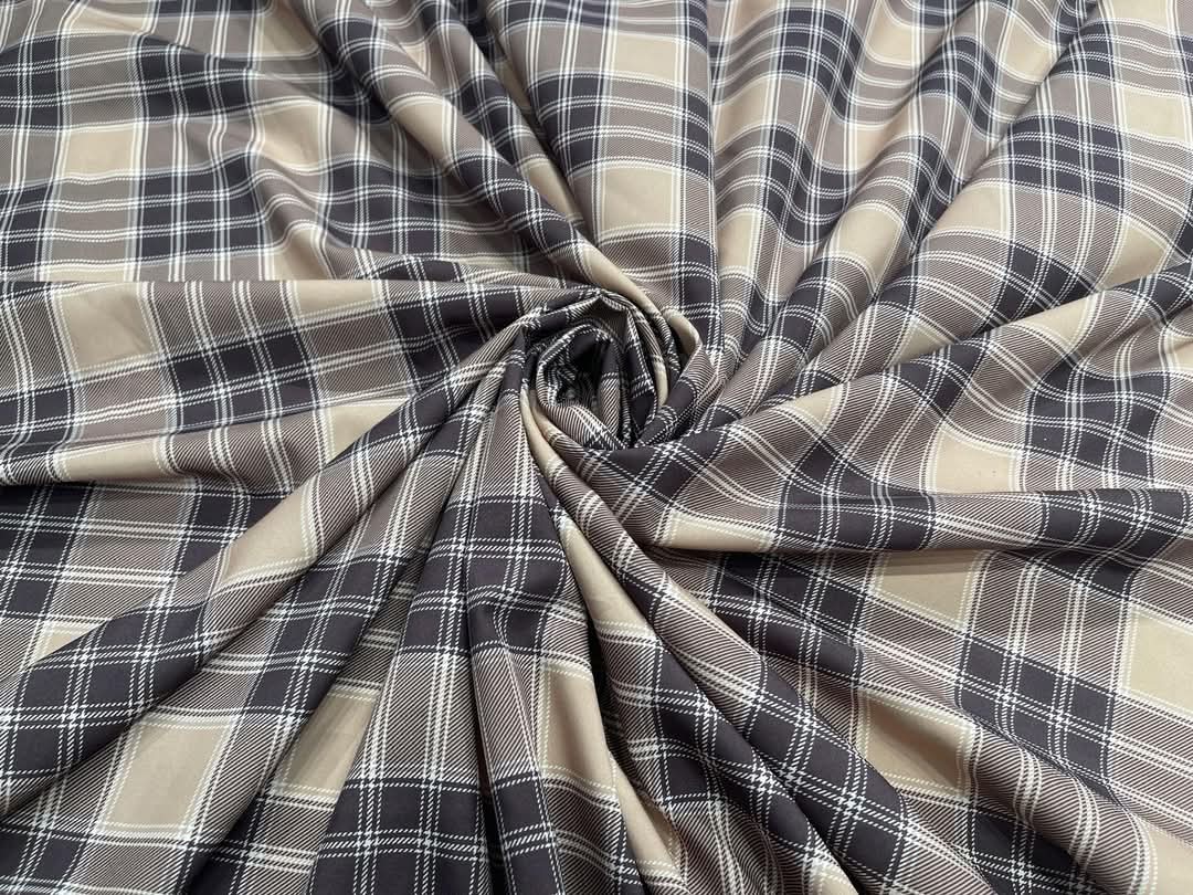 🌺Imitatie matasica imprimată 
🌸Lățime: 150 cm khim04